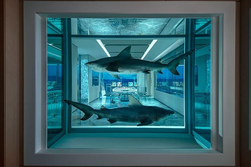 Las Vegas Sky Villa Shark Acquarium